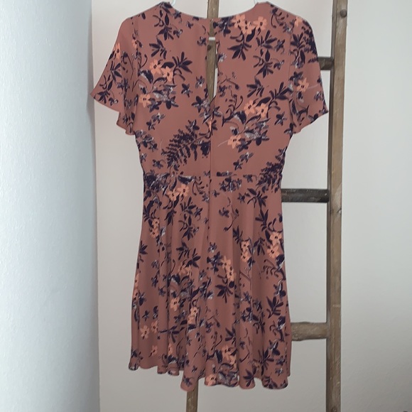 EXPRESS Mini Dress - Picture 4 of 4